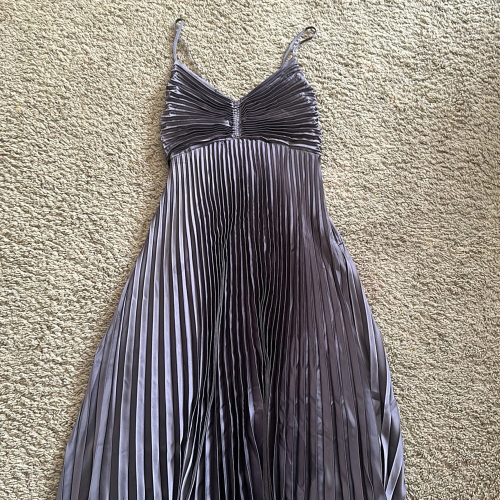 Deep purple, mid length, pleaded dress!